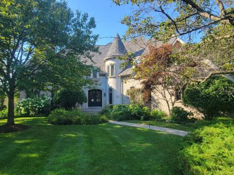648 Long Cove Court Riverwoods IL 60015