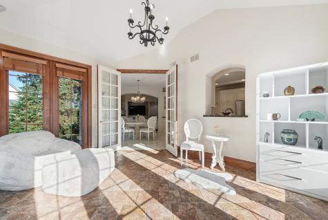 648 Long Cove Court Riverwoods IL 60015