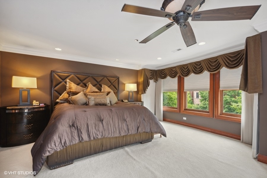 1232 West 34th Street Chicago IL 60608