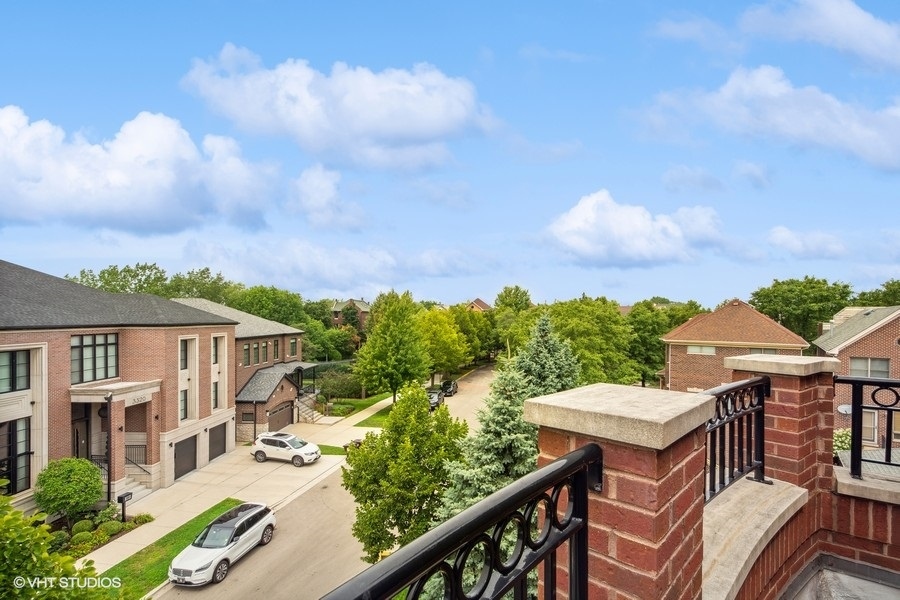 1232 West 34th Street Chicago IL 60608