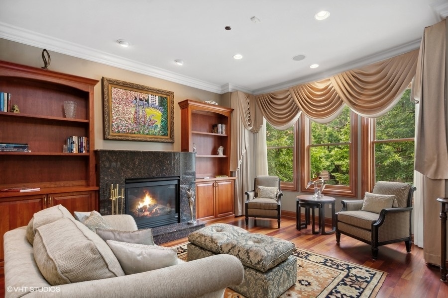 1232 West 34th Street Chicago IL 60608