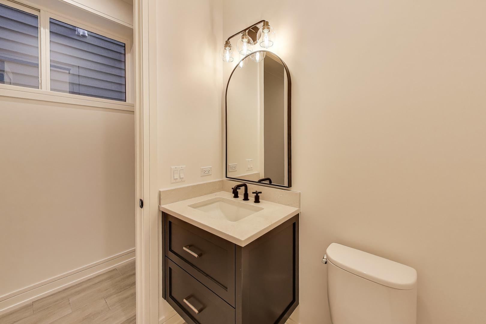 2036 West Erie Street Chicago IL 60612