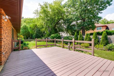 246 North Greenleaf Street Gurnee IL 60031