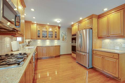 246 North Greenleaf Street Gurnee IL 60031