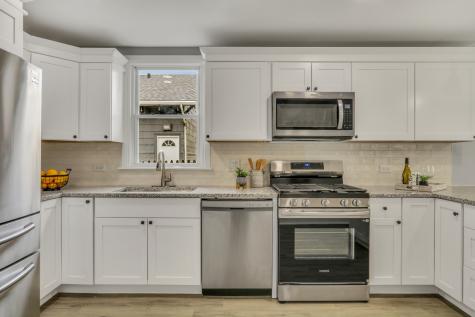127 North Victory Street Waukegan IL 60085