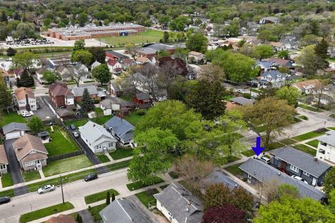 127 North Victory Street Waukegan IL 60085