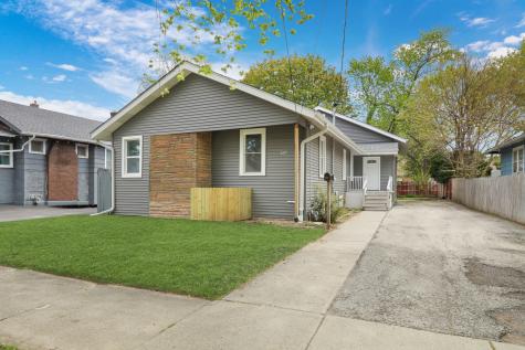 127 North Victory Street Waukegan IL 60085