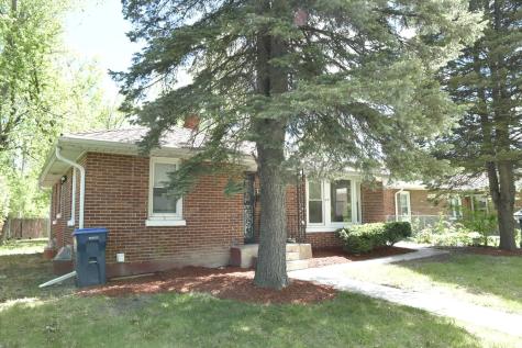 1325 Glenn Drive North Chicago IL 60064