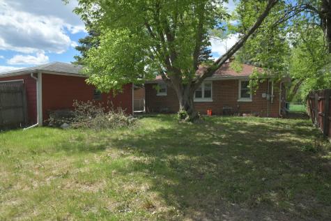 1325 Glenn Drive North Chicago IL 60064