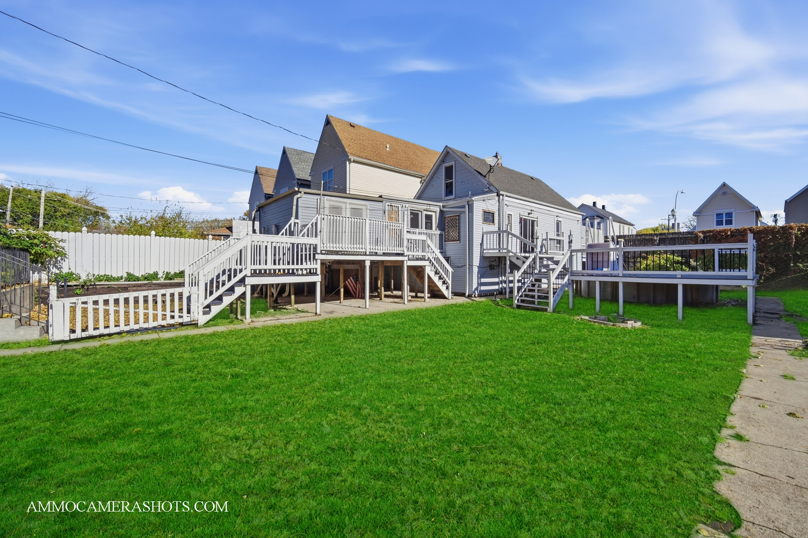 9018 South Brandon Avenue Chicago IL 60617