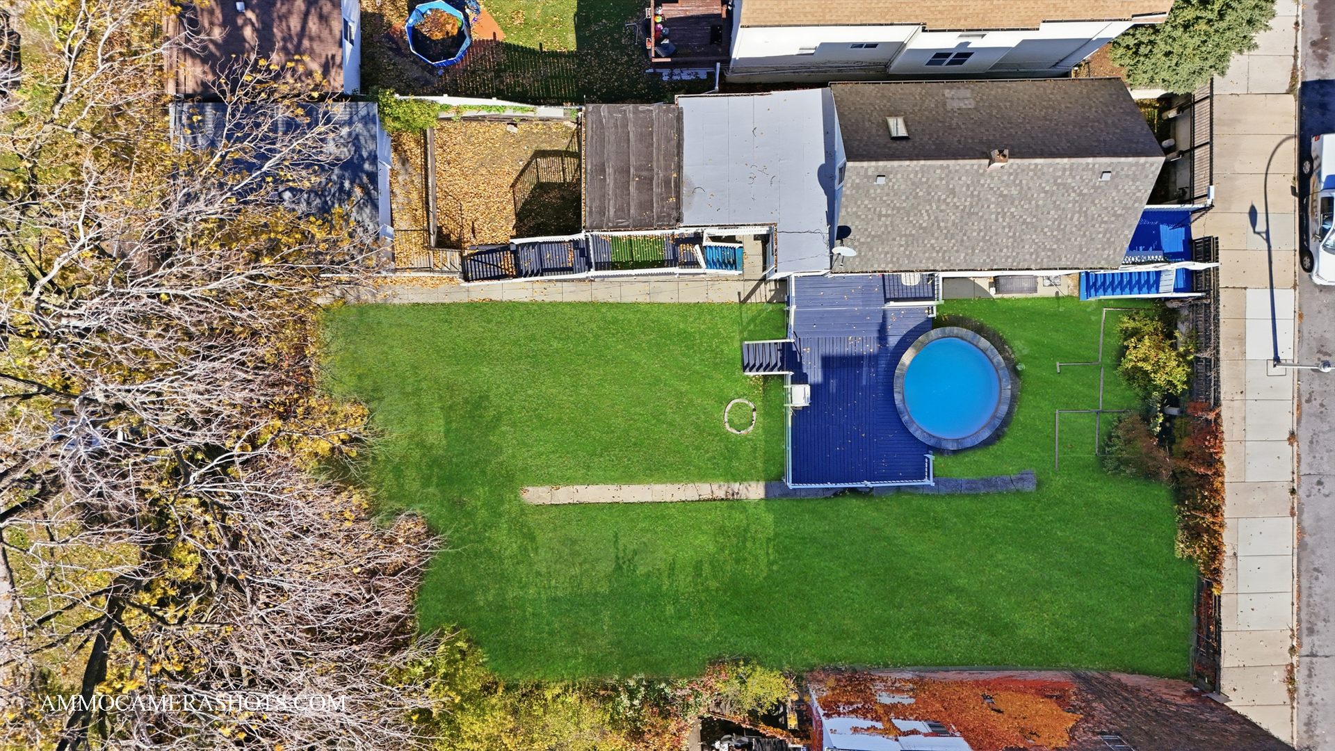 9018 South Brandon Avenue Chicago IL 60617