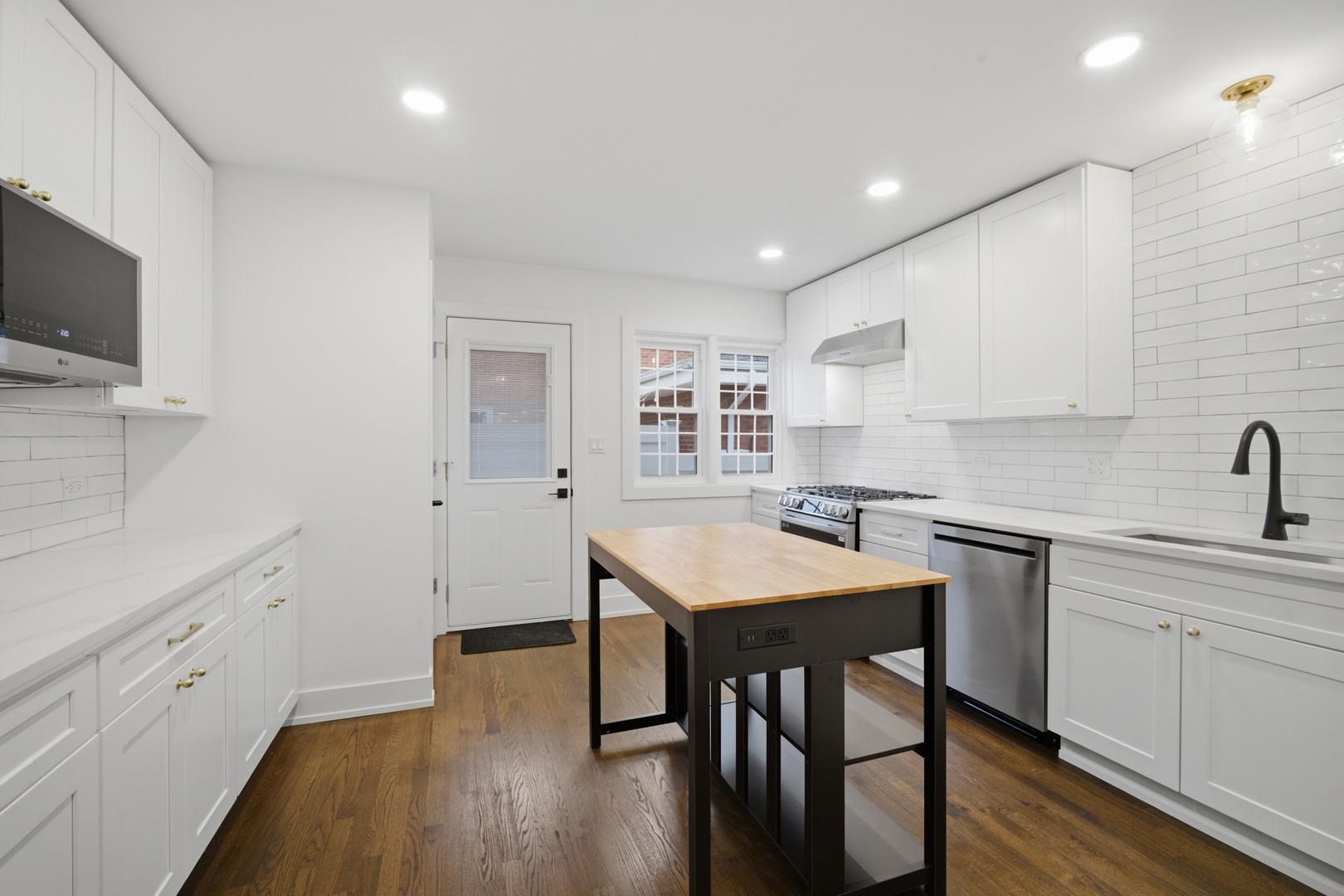 2141 Walnut Street Park Ridge IL 60068