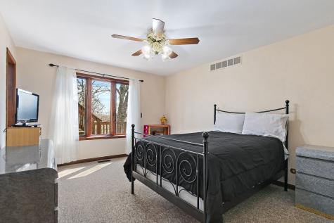 8N999 Corron Road Elgin IL 60124