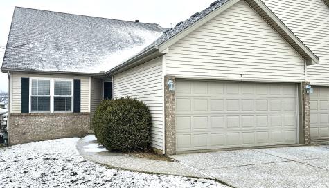 21 Ashling Court Bloomington IL 61704