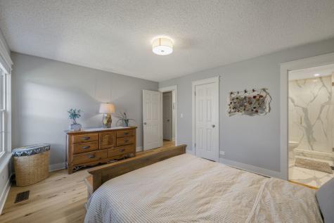 876 Stradford Circle Buffalo Grove IL 60089