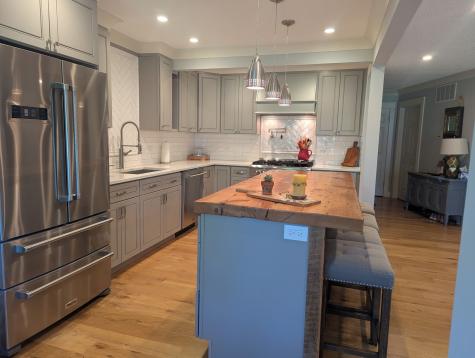876 Stradford Circle Buffalo Grove IL 60089