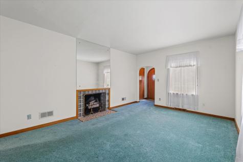 6292 North 100 East Road Allerton IL 61810