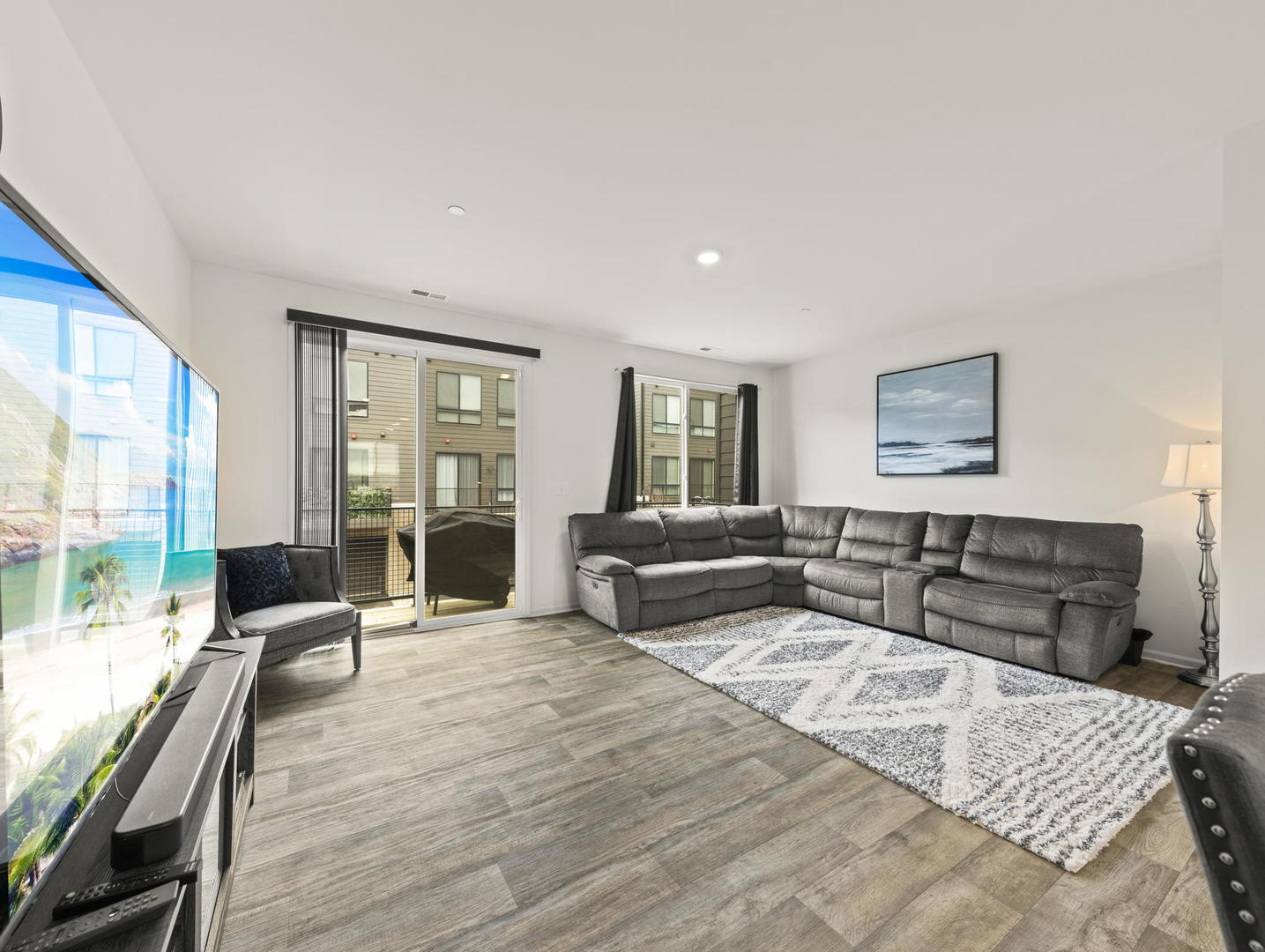 1294 Catalina Court Schaumburg IL 60173