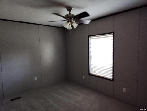 1207 South West 6th Street Fairfield IL 62837