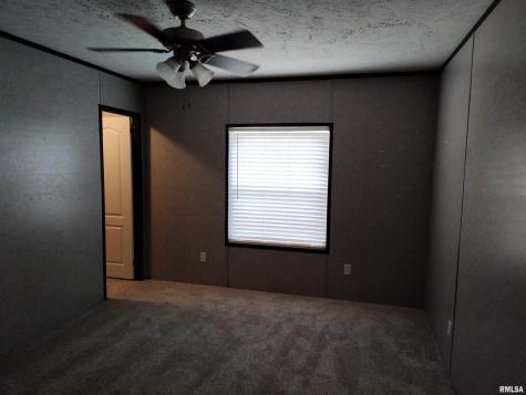 1207 South West 6th Street Fairfield IL 62837