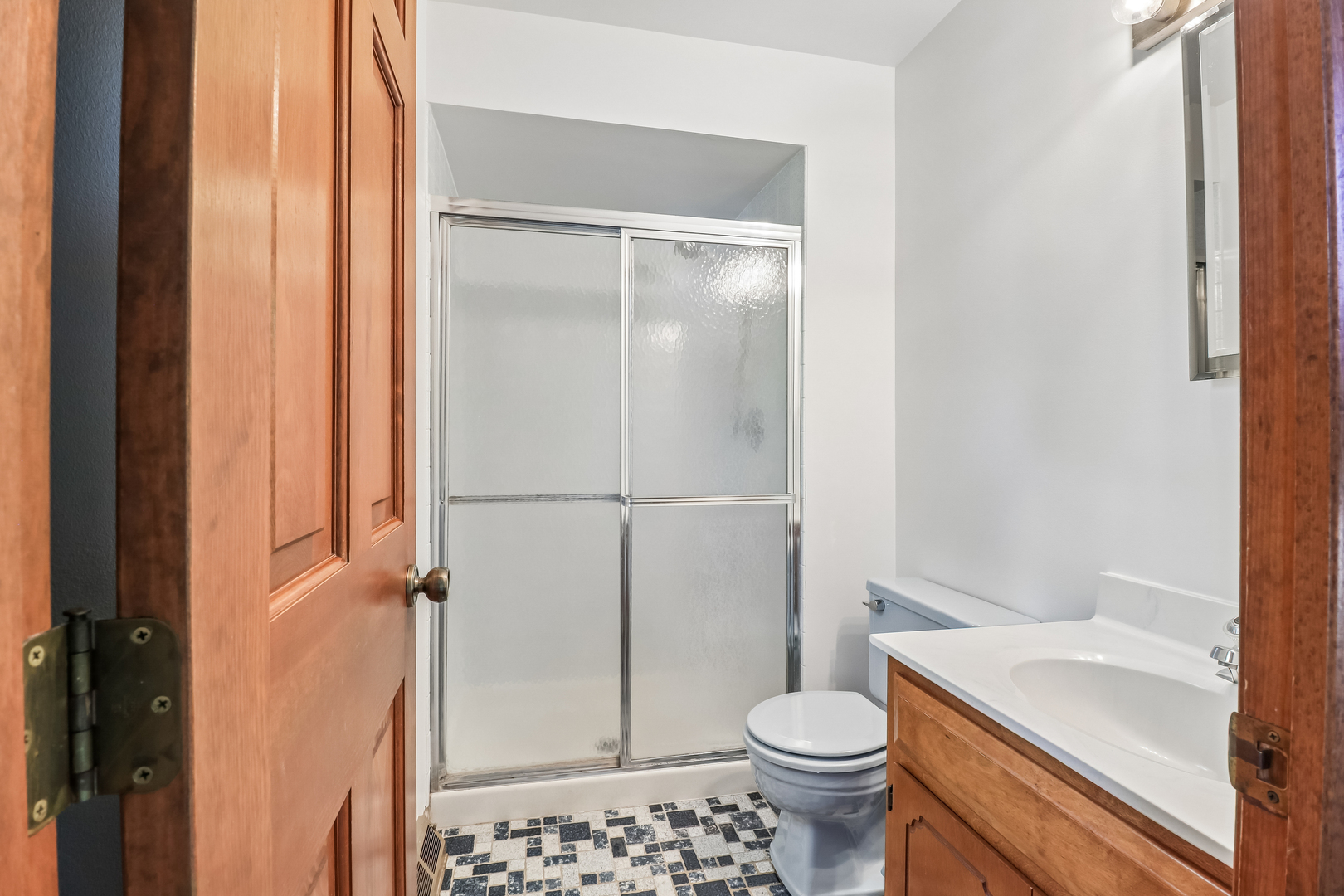 733 Buttonwood Circle SE Naperville IL 60540