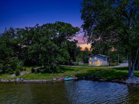 172 East Lakeview Avenue Round Lake Beach IL 60073