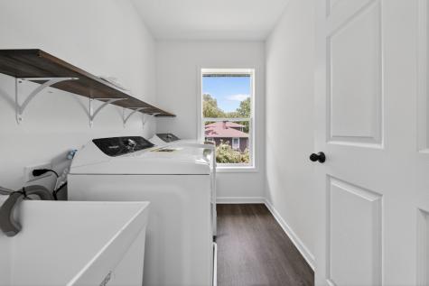 172 East Lakeview Avenue Round Lake Beach IL 60073