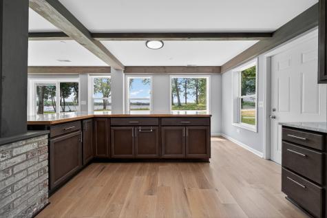 172 East Lakeview Avenue Round Lake Beach IL 60073