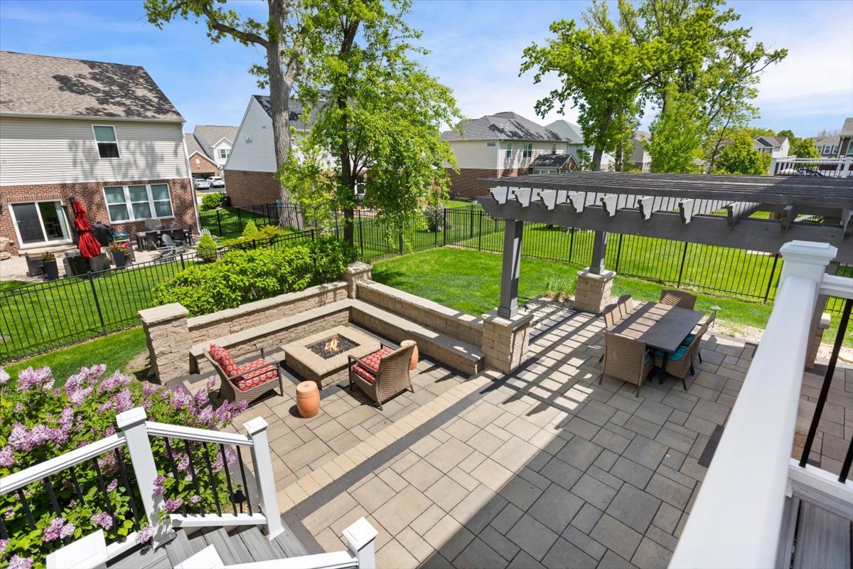 1516 Hartford Lane Woodridge IL 60517