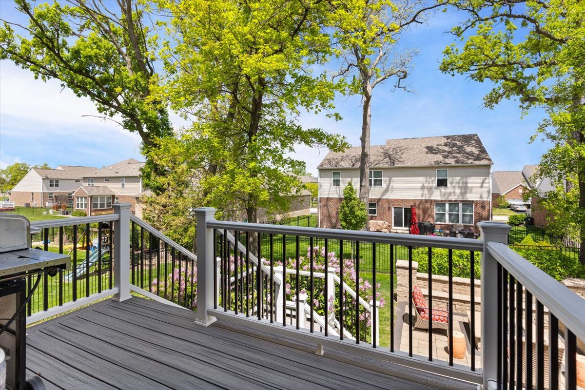 1516 Hartford Lane Woodridge IL 60517
