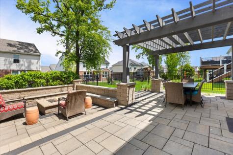 1516 Hartford Lane Woodridge IL 60517