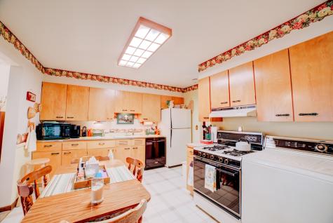 617 East Grant Street Watseka IL 60970