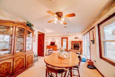 617 East Grant Street Watseka IL 60970