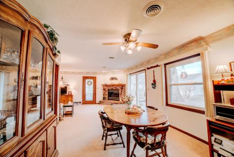 617 East Grant Street Watseka IL 60970