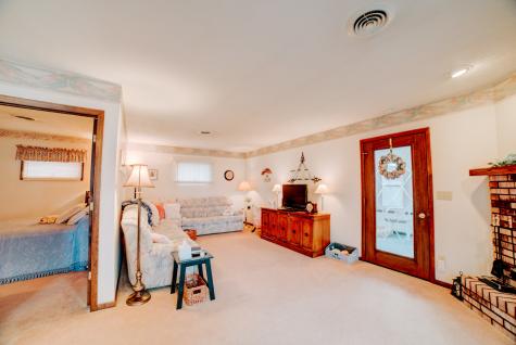 617 East Grant Street Watseka IL 60970