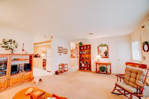 617 East Grant Street Watseka IL 60970