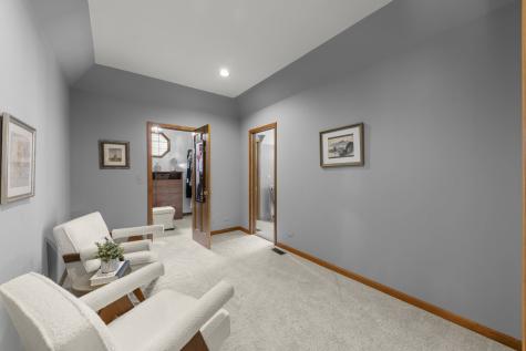 6344 Greene Road Woodridge IL 60517