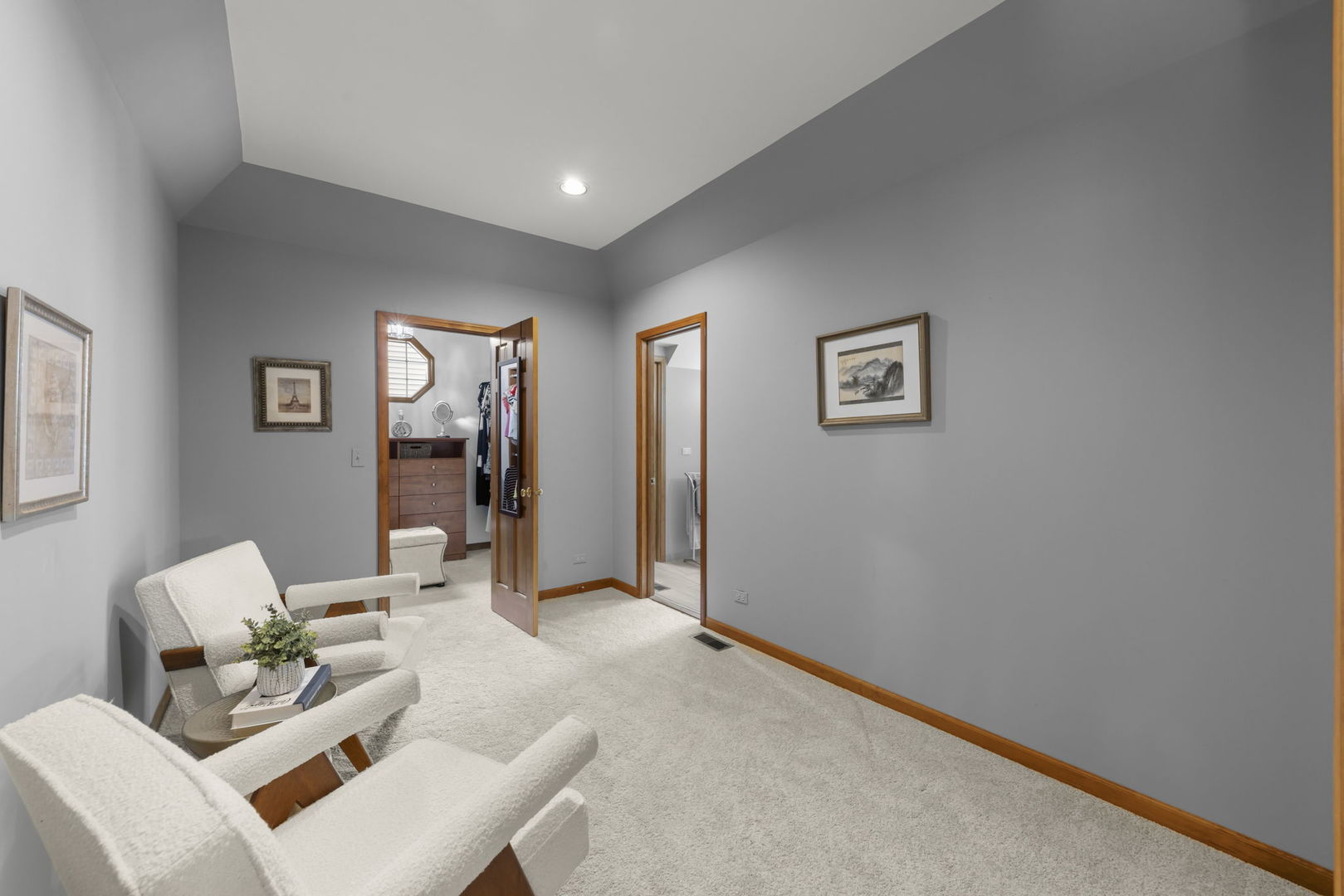 6344 Greene Road Woodridge IL 60517