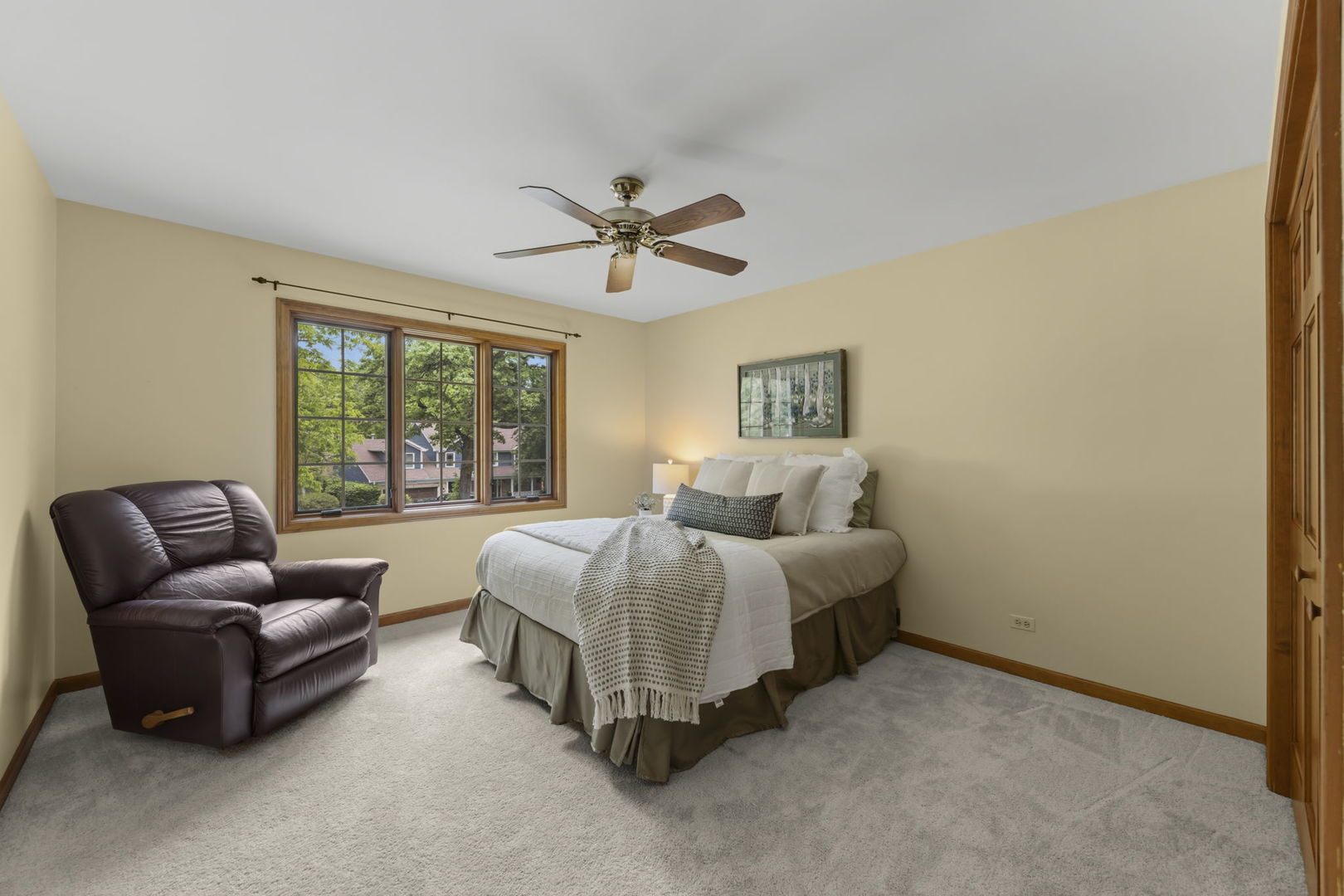 6344 Greene Road Woodridge IL 60517