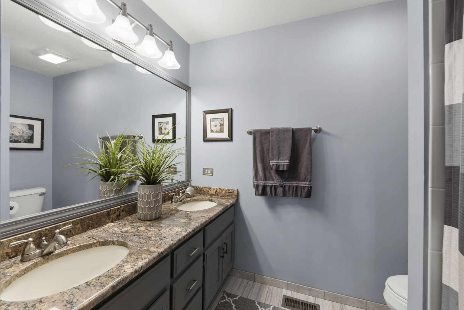 6344 Greene Road Woodridge IL 60517