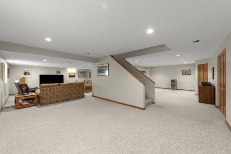 6344 Greene Road Woodridge IL 60517
