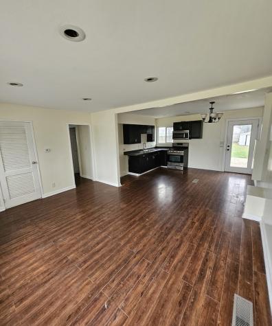 1813 18TH Avenue Sterling IL 61081