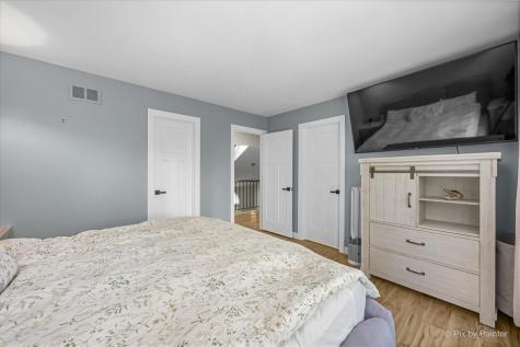 2107 Teton Parkway Algonquin IL 60102