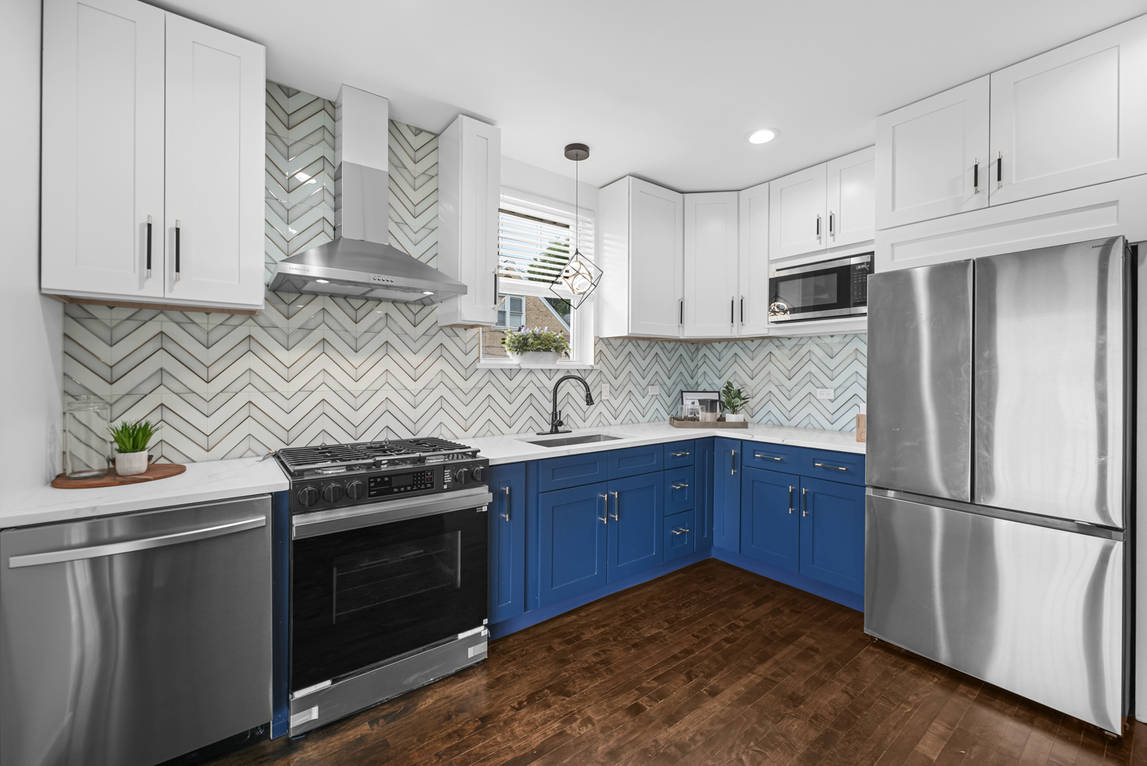 3343 North Narragansett Avenue Chicago IL 60634