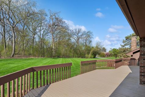 808 Kristin Court Gurnee IL 60031