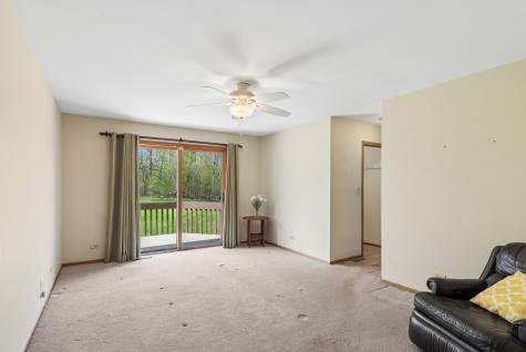 808 Kristin Court Gurnee IL 60031