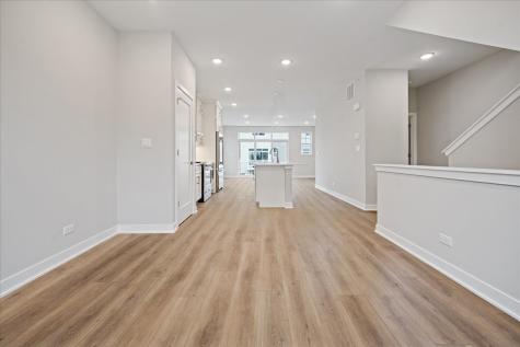 186 Lilah Court Des Plaines IL 60016