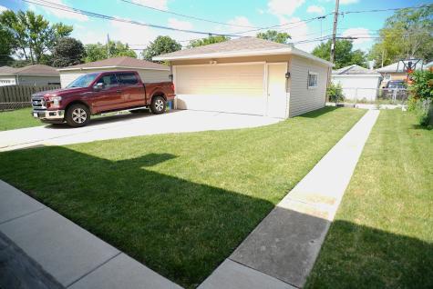 1428 1/2 North Ashbel Avenue Berkeley IL 60163