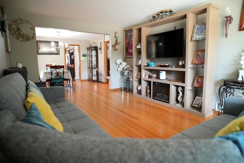 1428 1/2 North Ashbel Avenue Berkeley IL 60163