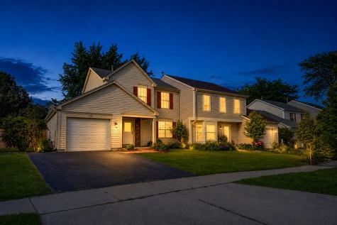 1161 Regent Drive Mundelein IL 60060